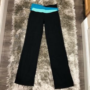 Lululemon bootcut yoga pants